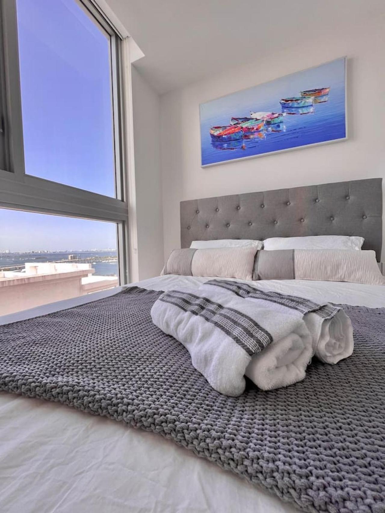 Ocean View Entire In Downtown With Pool And Gym Сasa de vacaciones *